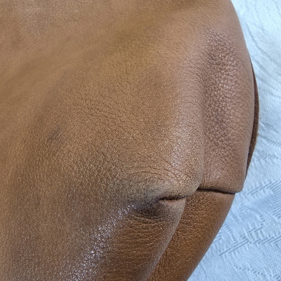 Madewell Leather Tote - Picture 6 of 11